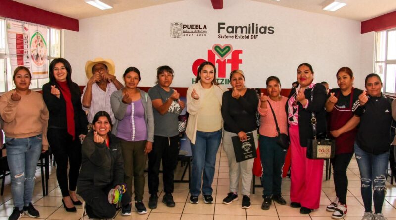 FORTALECE SHAMY SPEZIA INFRAESTRUCTURA EDUCATIVA Y APOYO A LA SALUD EN FAVOR DE LAS FAMILIAS DE HUEJOTZINGO