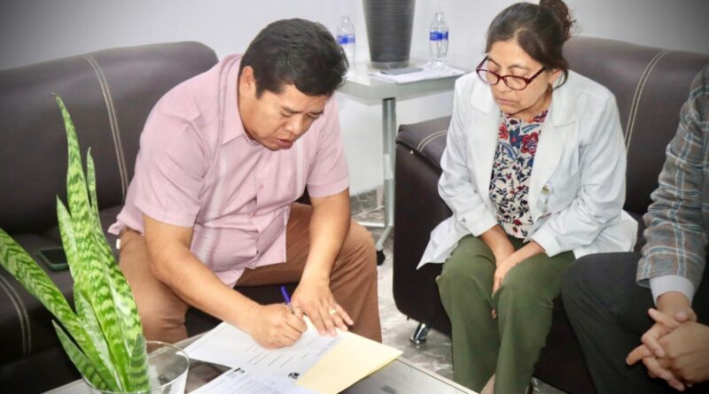 Mateo Hernández fortalece coordinación con el Hospital General de Tecamachalco