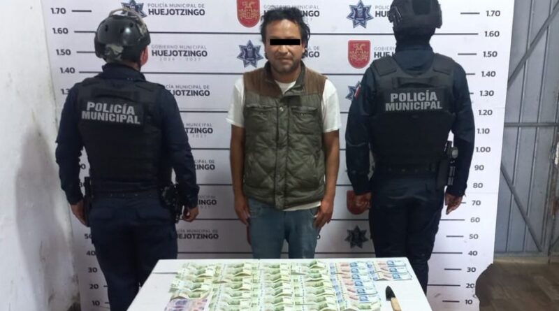 POLICÍAS MUNICIPALES DE HUEJOTZINGO FRUSTRAN INTENTO DE ROBO EN HOTEL Y RECUPERAN DINERO EN EFECTIVO