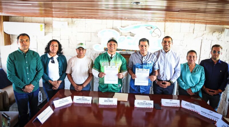 Omar Muñoz refrenda alianza con Pericos de Puebla