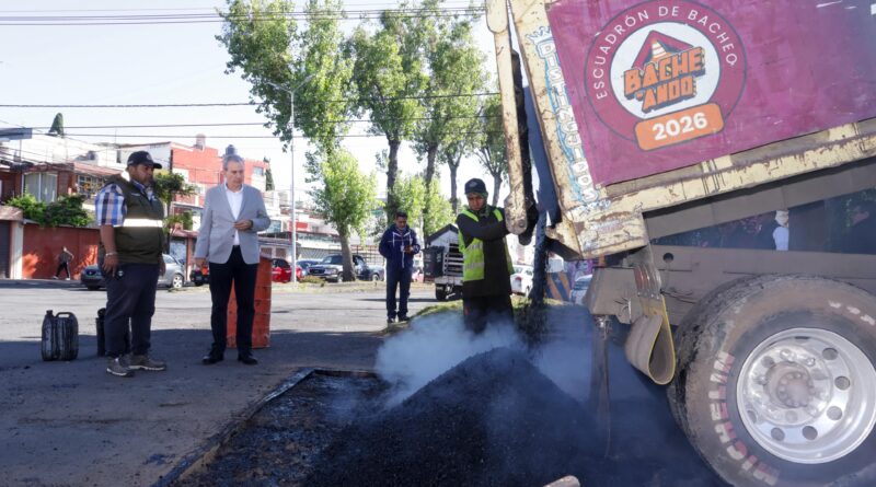 Reafirma Pepe Chedraui compromiso con acciones de mantenimiento vial