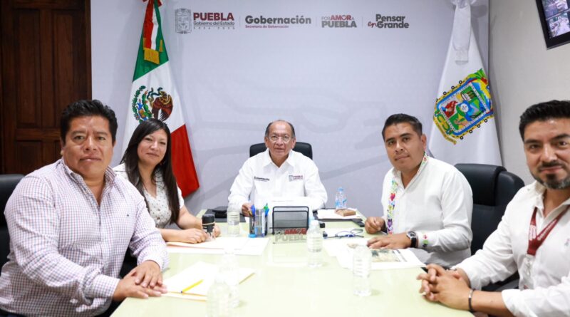 Tecamachalco fortalece trabajo regional en favor de la infraestructura carretera