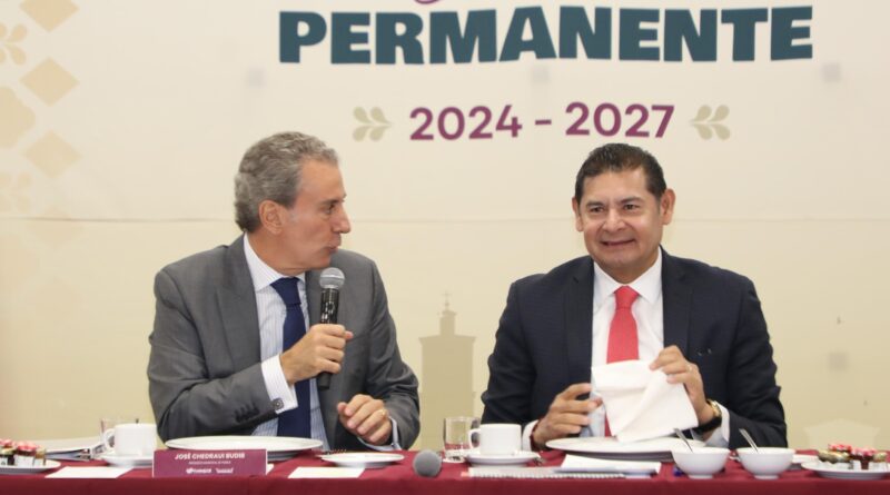 Presenta Pepe Chedraui Programa 360 ante Alejandro Armenta y el sector empresarial en la DGERI