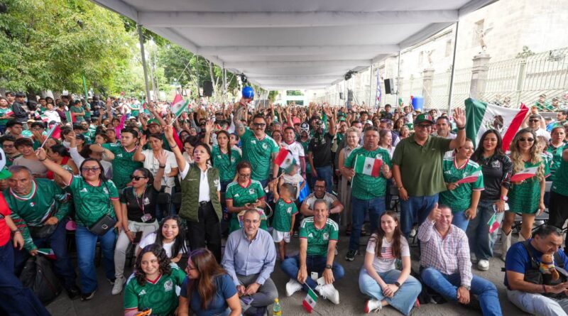 Convive Pepe Chedraui con poblanas y poblanos en la inauguración de la Copa del Mundo 2026