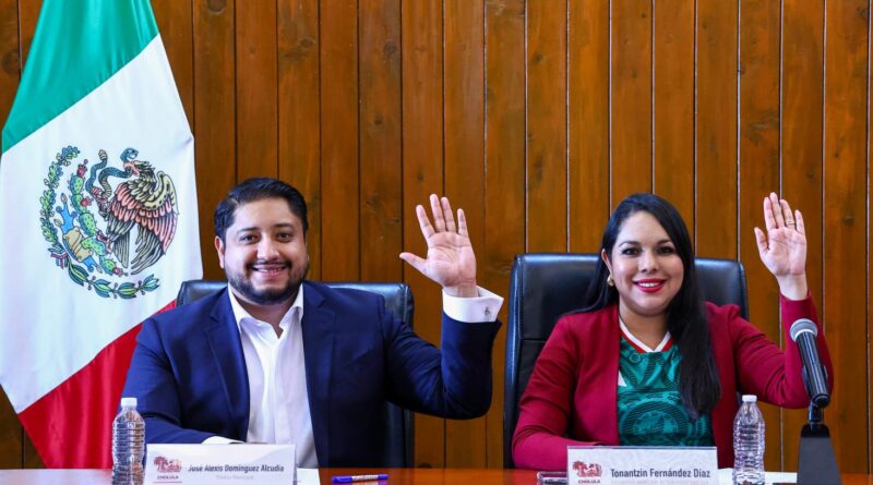 José Alcudia respalda la continuidad del proyecto que encabeza Tonantzin Fernández en San Pedro Cholula