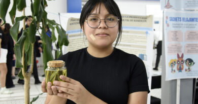 Propone estudiante BUAP aprovechar residuos de agave para crear fibras textiles