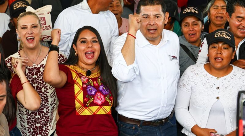 Alejandro Armenta respalda a Tonantzin Fernández con proyectos estratégicos para San Pedro Cholula