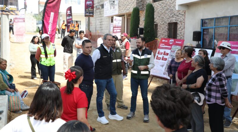 Supervisa Pepe Chedraui trabajos de pavimentación en la colonia Guadalupe Hidalgo 2da. Sección