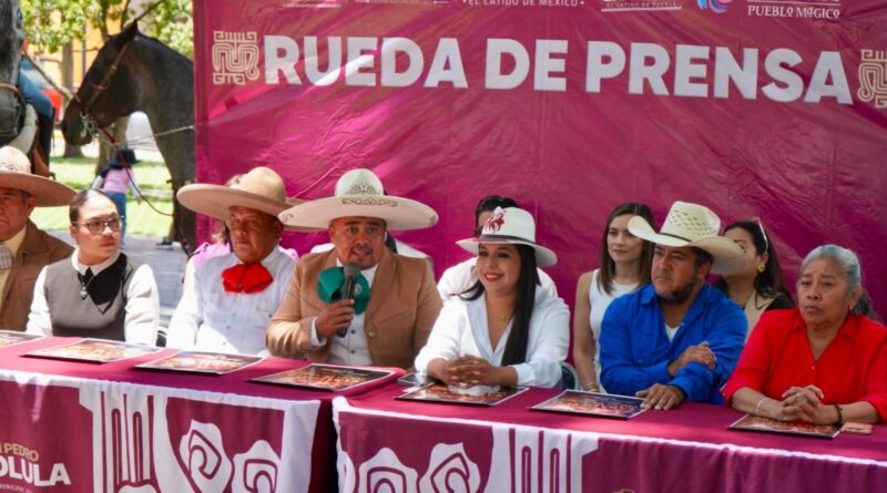 Con tradición y orgullo cholulteca, Tonantzin Fernández presenta la Cabalgata de Inicio de Feria
