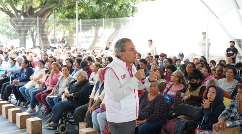 Fortalece Pepe Chedraui la seguridad alimentaria con entrega de despensas del programa Alimentación Imparable