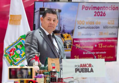 GOBIERNO ESTATAL ENCABEZA TRANSFORMACIÓN HISTÓRICA DE CAMINOS Y VIALIDADES CON MAQUINARIA PROPIA