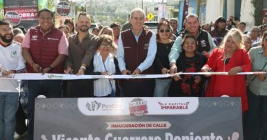 Entrega Pepe Chedraui obras de pavimentación en la Junta Auxiliar de San Jerónimo Caleras