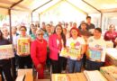 Impulsa Tonantzin Fernández educación de la niñez cholulteca con entrega de libros de texto