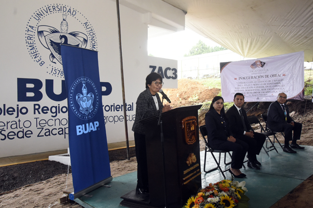 Inaugura Rectora Lilia Cedillo nuevo edificio en el Bachillerato Tecnológico Agropecuario BUAP de Zacapoaxtla